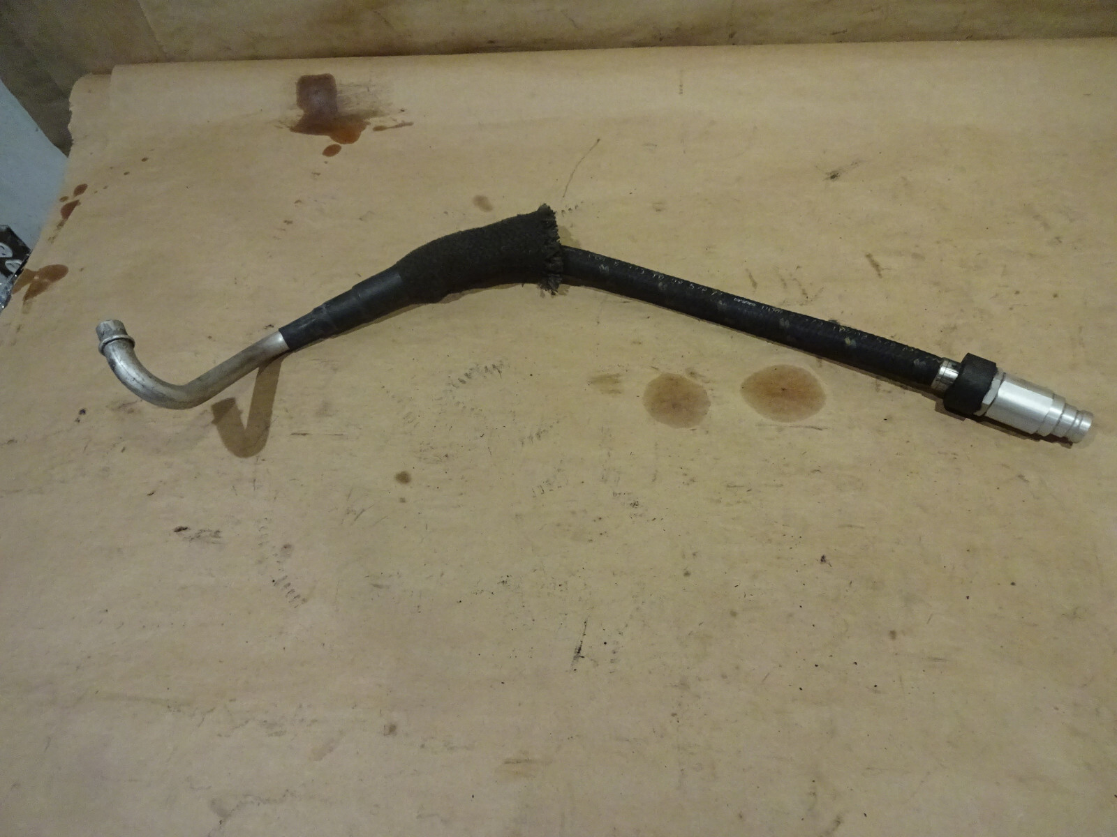 Ferrari California - Rear Radiator Oil Return Tube P/N 250738