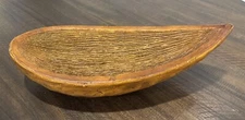 Very Unique Primitive Wooden Bowl 15”x7”x 5”h In Leaf Shape