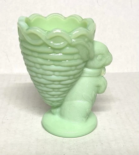 Fenton Glass Rabbit Egg Cup In Jadeite Green Vintage Collectible Easter