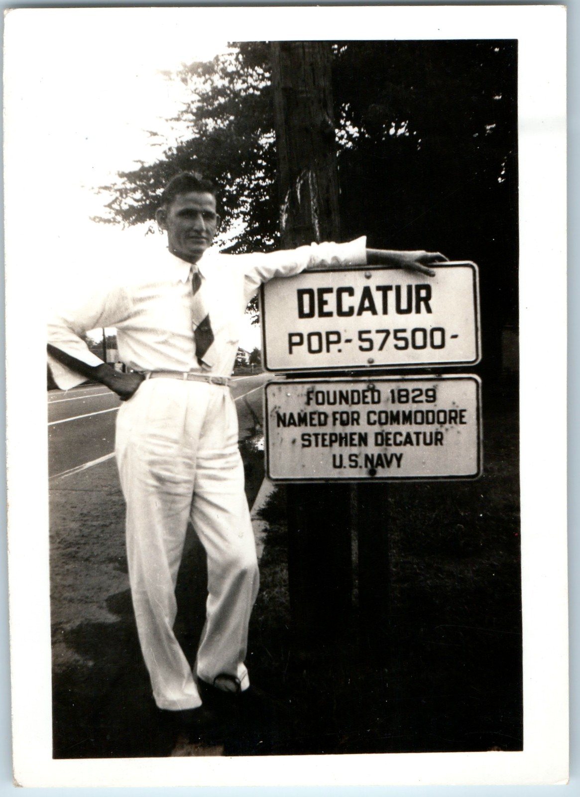 c1930s Decatur, IL Road Sign Man White Suit Snapshot Photo Stephen ...