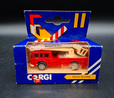 Corgi - Simon Snorkel - J8 - 1984 - England