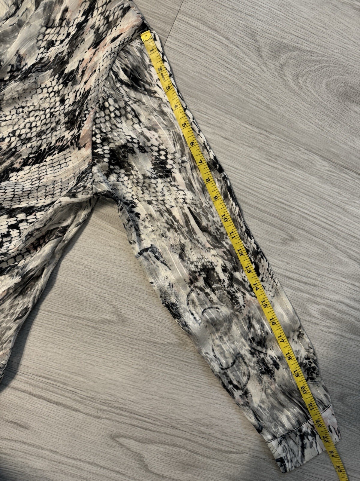 Olivia Graye Snakeskin Python Shimmer Crossover T… - image 12