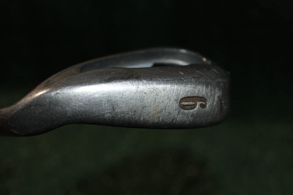 Acer XP 905 9 Iron Undercut Gravity Lamkin Grip destro - Imagem 3 de 4