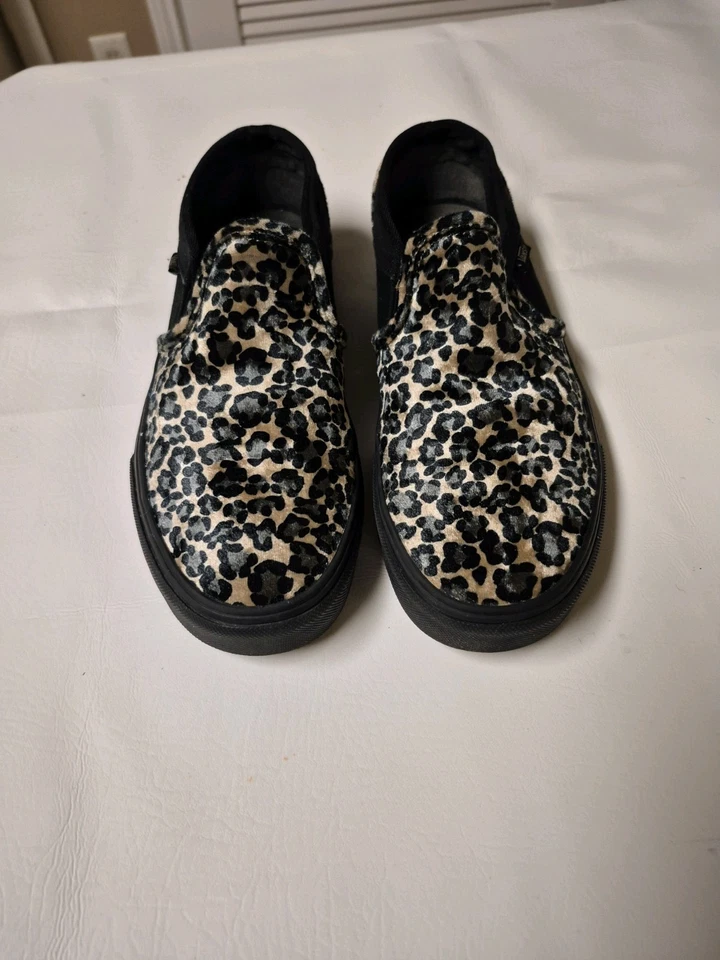Vans Slip-On Shoes Leopard Print Canvas Black Sole - Image 2 of 4