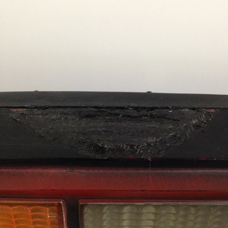 Luz trasera Chevy Camaro IROC Z-28 Z28 1982-1992 ESTILO REJILLA LADO DEL CONDUCTOR IZQUIERDO FABRICANTE DE EQUIPOS ORIGINALES Foto 3 de 4