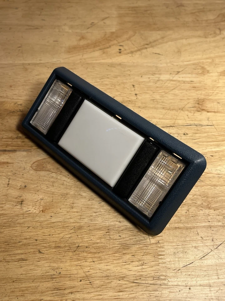 Chevy GMC Sierra Silverado 1500 2500 Tahoe Suburban Dome 1988-98 azul claro OEM✅ Foto 3 de 4