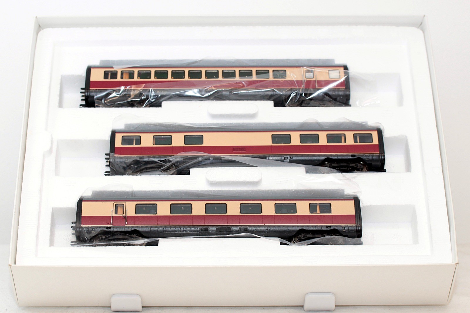 Juego de vagones de tren rápido Märklin H0 43116 como nuevo para VT 11.5 InterCity en embalaje original