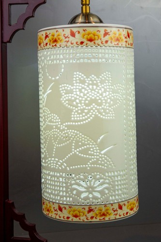 Traditionelle chinesische Porzellan Tischlampe Handarbeit elegantes Beleuchtungsmuster - Bild 7 von 11