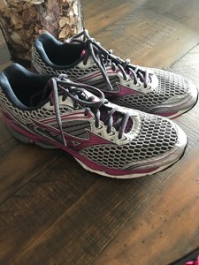 mizuno women's prophecy 6