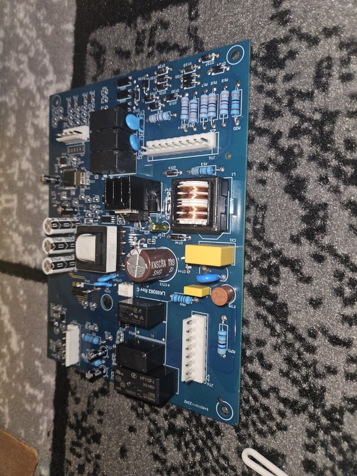 Scheda Di Controllo Principale Per Lavatrice Whirlpool – 461970250952 / W10133917 – Usata Testata