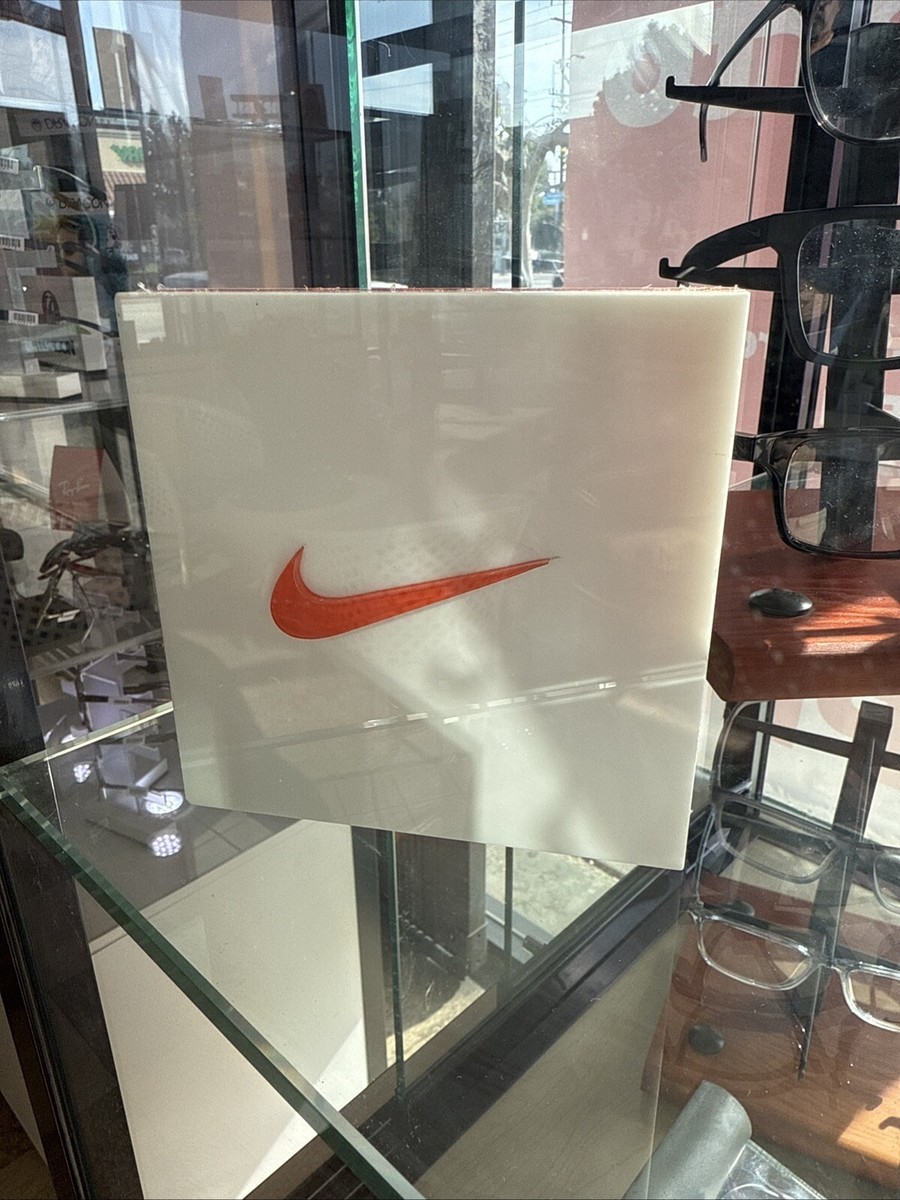 NIKE LOGO DISPLAY STAND PLAQUE SHOWCASE | eBay