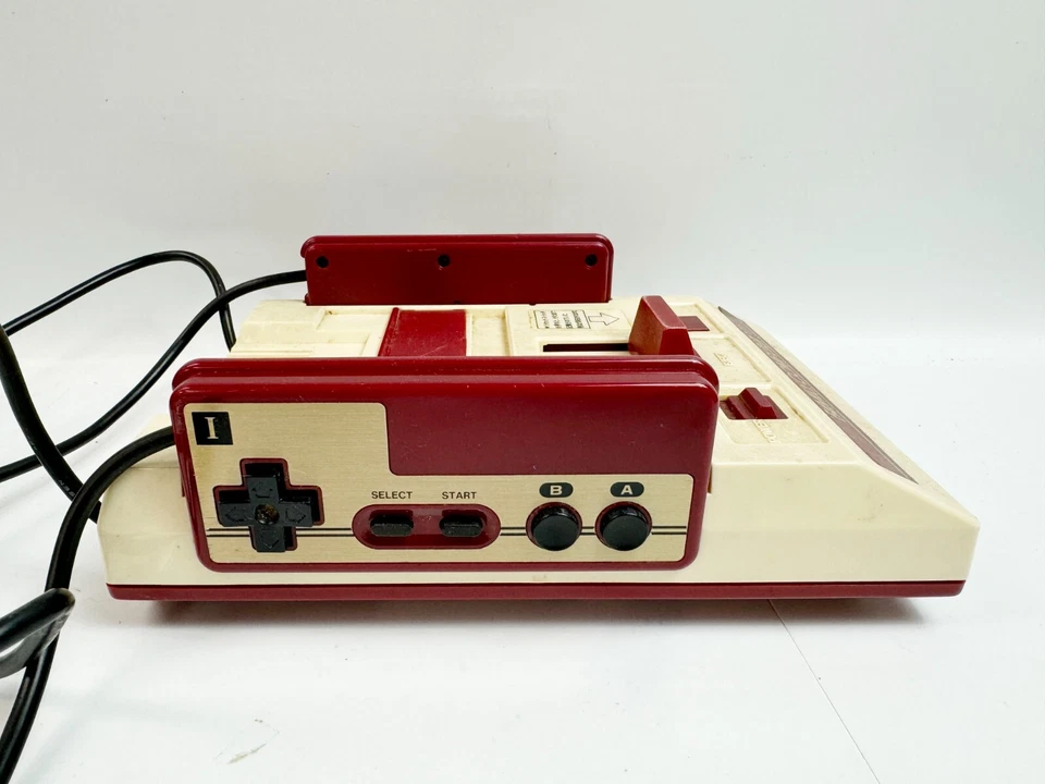 AUTH NINTENDO NES Famicom Console RF SWITCH SET JAPAN - Image 3 of 4