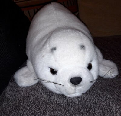 Peluche doudou Bébé Phoque Blanc Long 60cm Marque la Compagnie Des