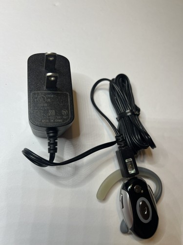 ŁADOWARKA I CZĘŚCI Motorola H700C Autoflip Boom Headset Bluetooth - przeczytaj poniżej!! - Zdjęcie 2 z 3