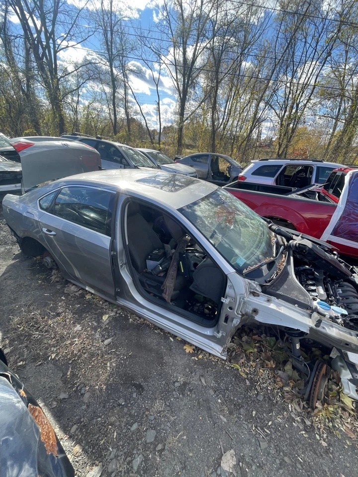 Alternator Bosch Manufacturer Fits 05-14 JETTA 5232 - Image 4 of 4