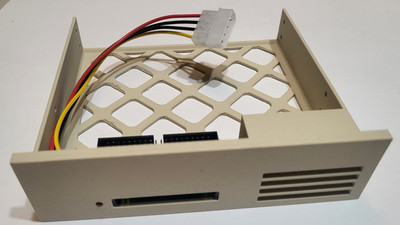 Beige!! 5.25'' bay CF Compact Flash to IDE adapter with Molex conn and storage