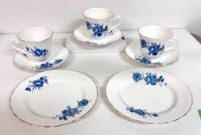 Elizabethan England Blue Teacup, Saucer & Desert Plate set Fine Bone China 8 pcs