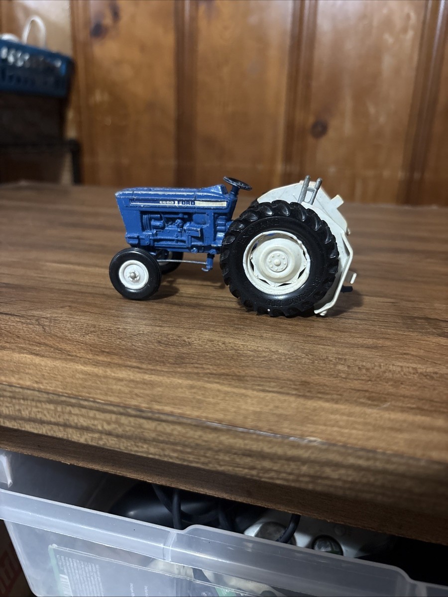 Vintage Britains Blue Ford 6600 Diecast Tractor 1970s 1:32 Scale