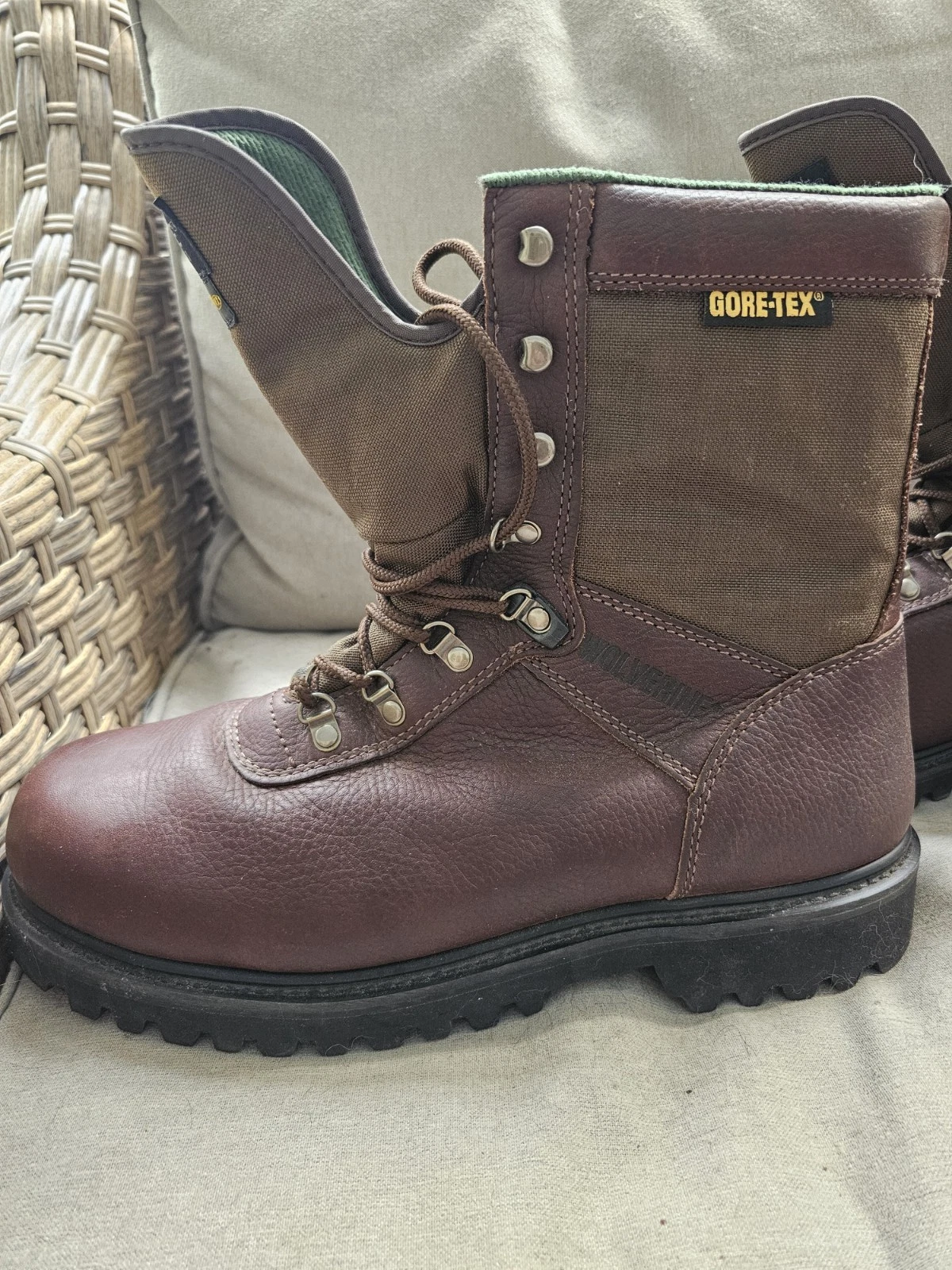 Wolverine Gore Tex Boots Men's Size 14 Thinsulate Ultra Leather Work 03850