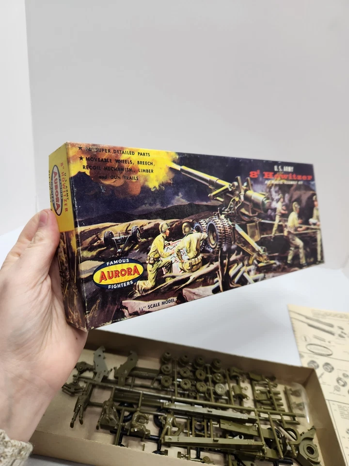 AURORA 1958 8” HOWITZER US ARMY TANK MODEL KIT #307 - 72 . Read - Image 2 of 4