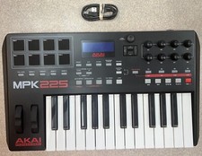 Akai Professional Mpk225 Keyboard Midi Controller