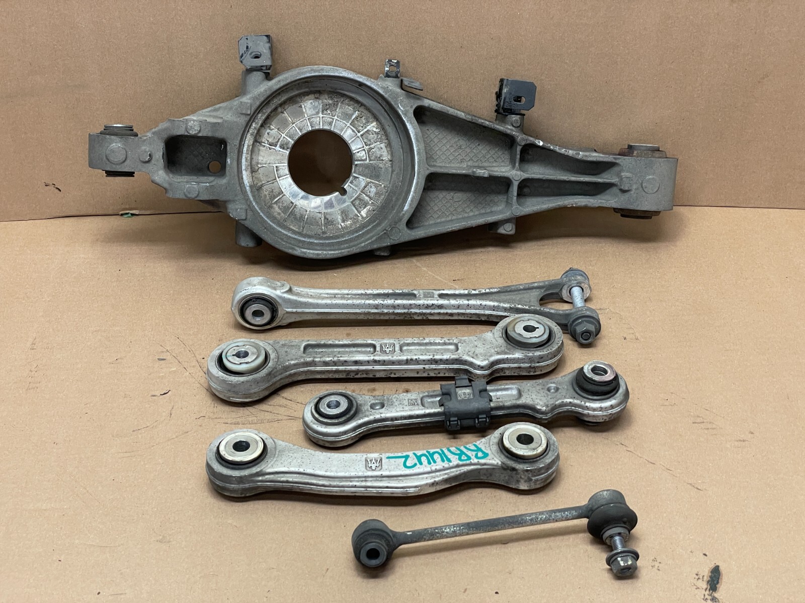 2017 2018 Maserati Levante Rear Right Pass Upper Lower Control Arm Set 1442 OEM