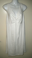 #1044 Ann Taylor LOFT M White Dress v neck Jersey Knit Modal Wedding Graduation