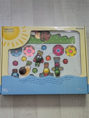 Bieco 3D Baby Mobile Käferchen aus echtem Holz, bunte, niedliche Tiere, Blumen 