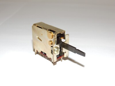 Sansui AU-9900-A   High & Low Filter Flip Switch   1170950