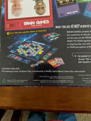 NEW SEALED Brain Games - The Game - National Geographic Channel Board Game - Picture 3 of 5