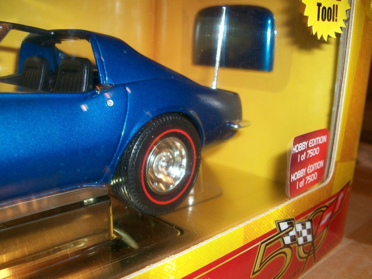 1968 Corvette Blue w/tools 1:18 Ertl American Muscle 33176