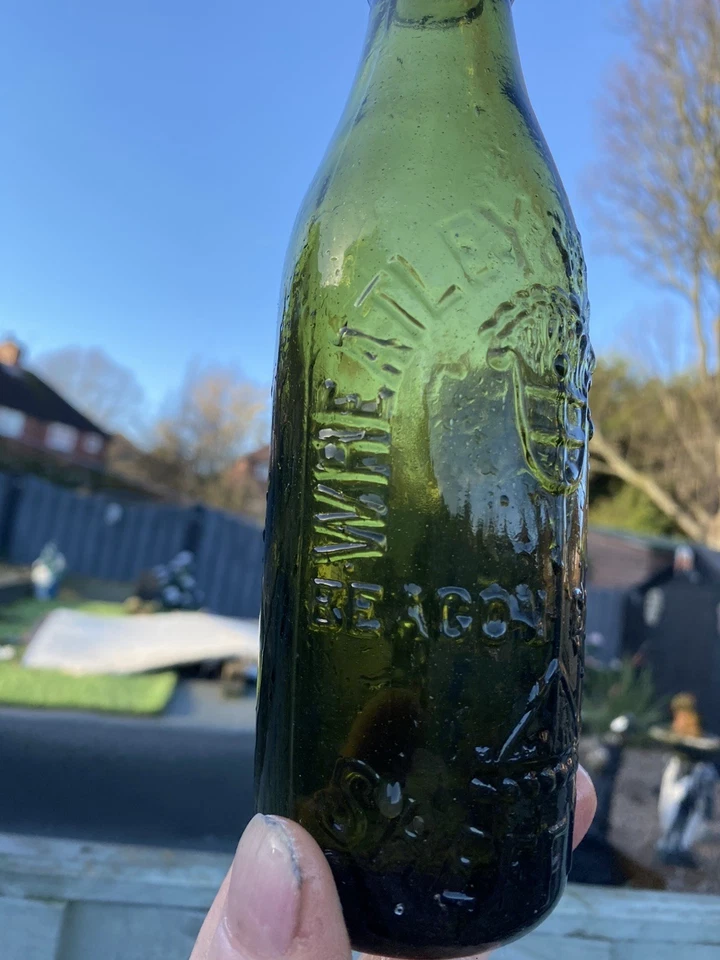 Wheatly and bates Half Pint Beer Bottle Sheffield - Image 3 of 3