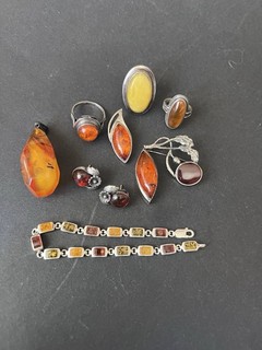 Bernsteinschmuck Konvolut mit Silber / Nur 3 Tagen