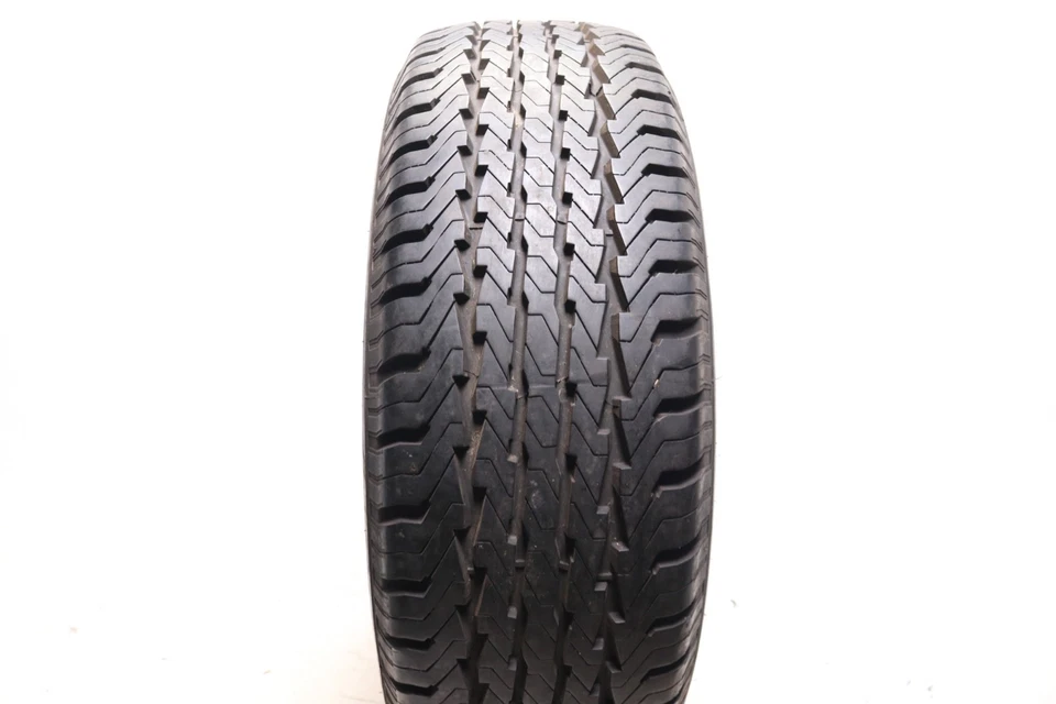 Conjunto de 2 usados LT 245/75R16 Goodyear Wrangler HT - 120/116R - 12-13/32 - Imagem 2 de 4