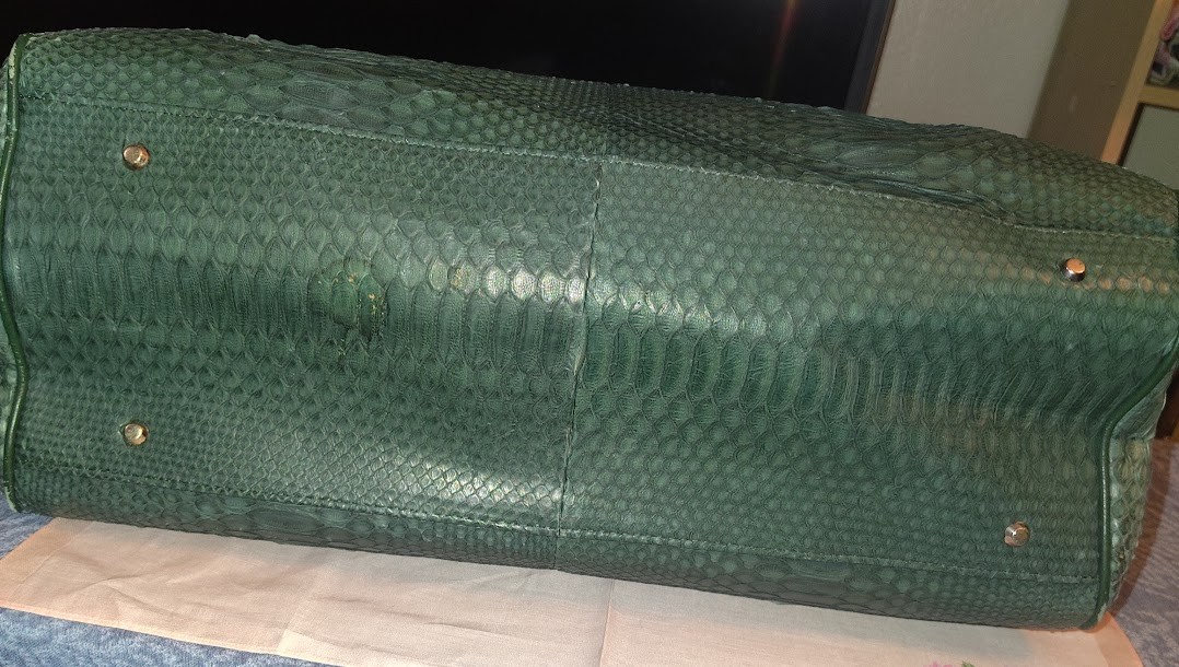 Vintage Authentic Python Snakeskin Handbag - Larg… - image 5