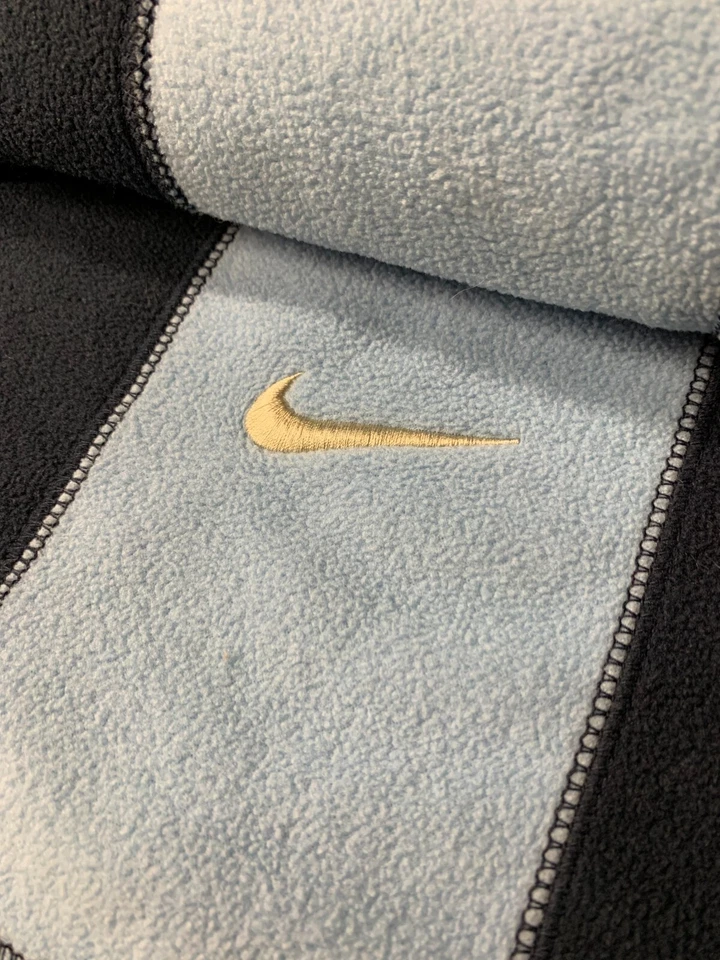 BUFANDA NIKE ORIGINAL RARA CASUAL HOMBRE TALLA ÚNICA Foto 3 de 4