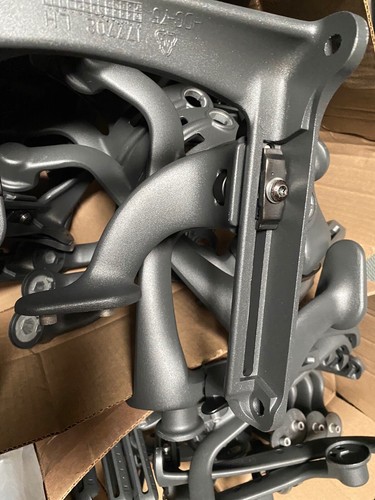 OEM Herman Miller Aeron Chair Left-Hand Swing Arm/Yoke Replacement - Graphite - Picture 5 of 8