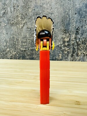 Vintage c1970 Indian Chief Native American PEZ Dispenser No Feet