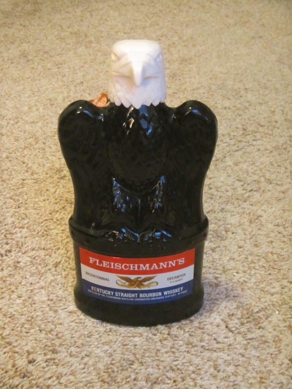 Fleischmann's Bicentennial Eagle Bottle Decanter 1976 Kentucky Bourbon Whiskey