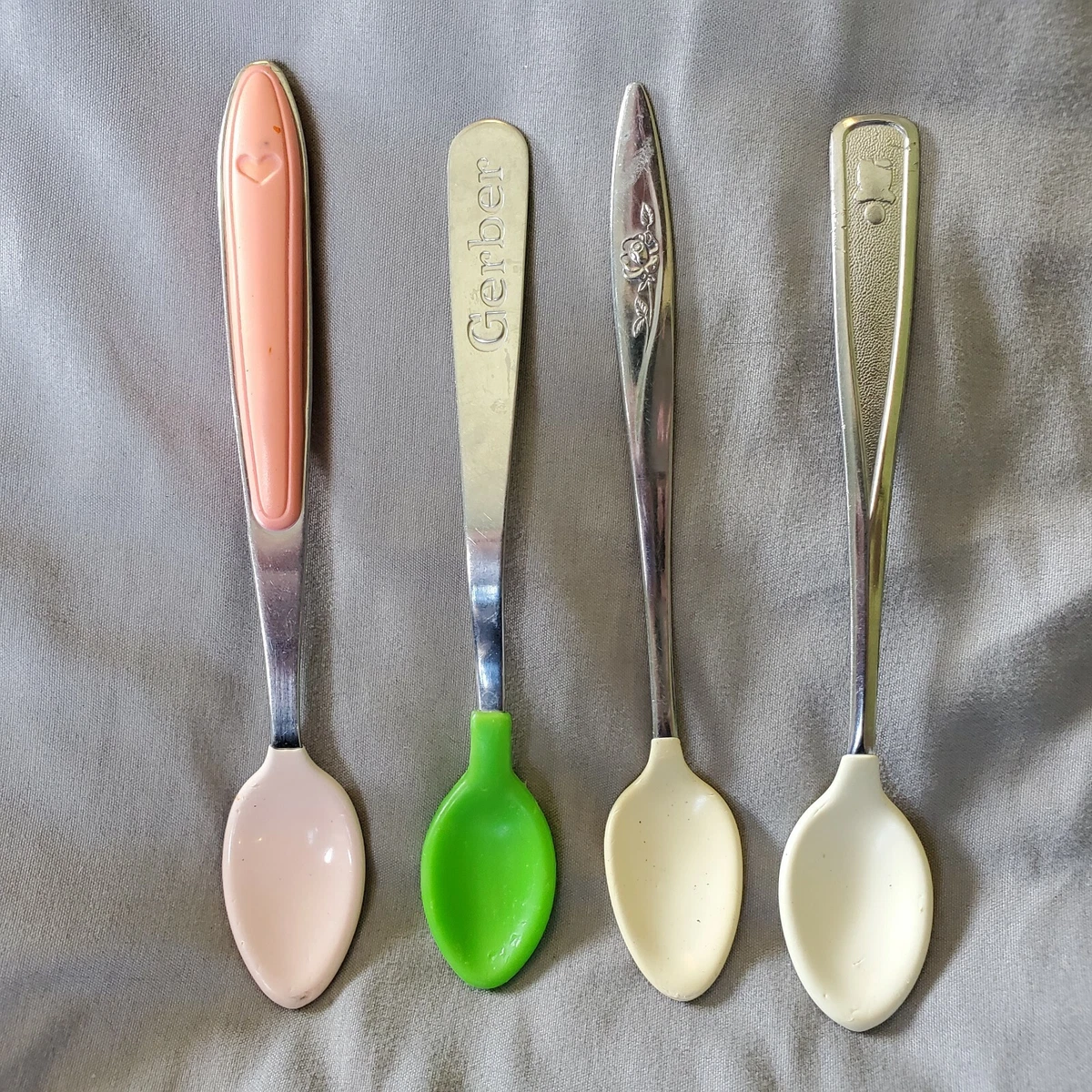 Vintage lot of Baby Spoons! Gerber, Munchkin, '80's The First Years,  Evenflo