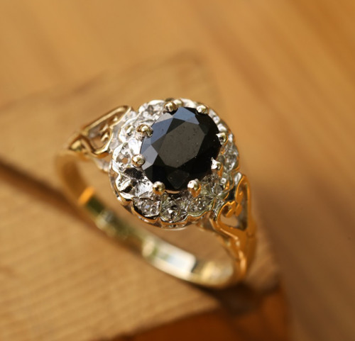 Ring Sapphire & Diamonds