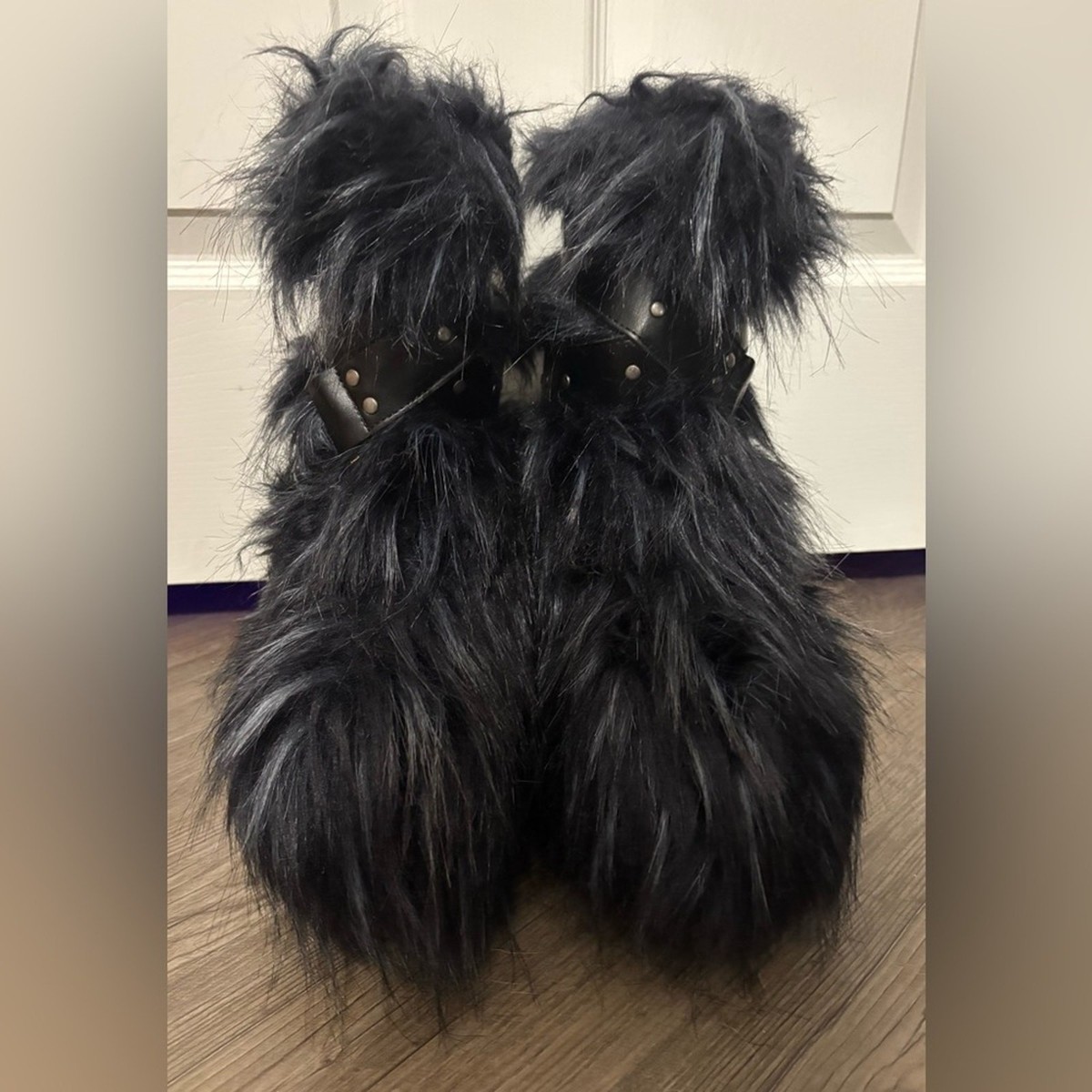 Dolls Kill / Club Exx Blue Low Wild Instincts Faux Fur Boots Size