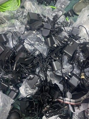 150x Restposten 5V 2A 110-240V 50/60Hz 0,3A AC-DC Schaltadapter Netzteil