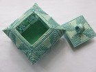 Vintage Beautiful Handmade Woven Completed Plastic Canvas Keepsake / Jewelry Box — photo 4