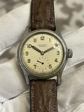 Universal Geneve Swiss 1940s Military 31mm Mens 15 Jewels cal 260 Vintage Rare