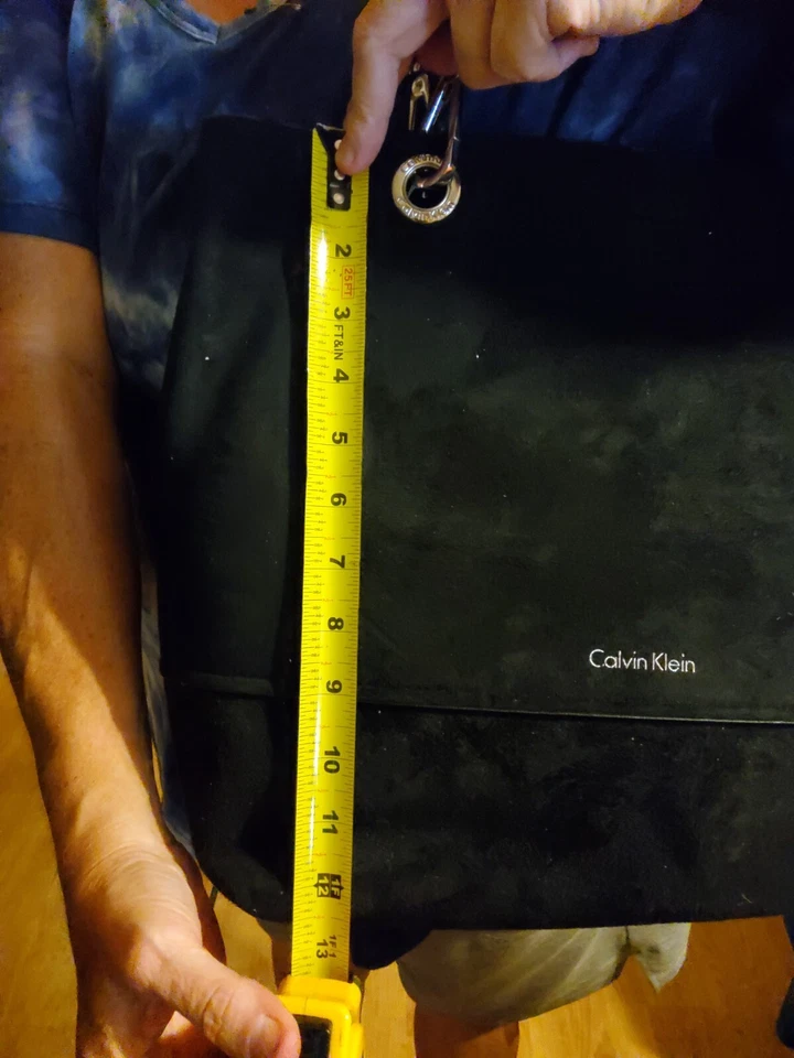 Bolso de Mano Grande de Gamuza Negro Calvin Klein Nuevo Foto 3 de 4