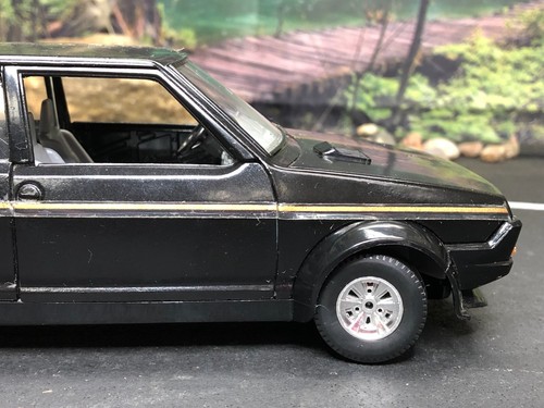 Imperfect 1:24 Diecast Bburago Italy BLACK & GOLD FIAT RITMO ABARTH No Box AS-IS - Picture 7 of 20