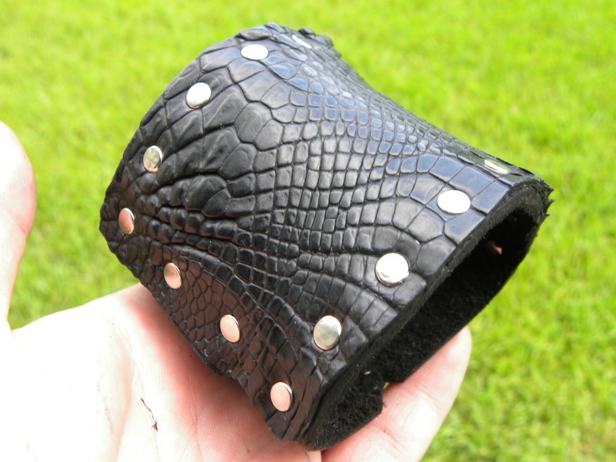 アクセサリー leather crocodile black bracelet Men cuff large black Bracelet wristband Alligator and Bison