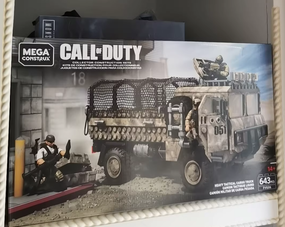 Mega Bloks Call of Duty Heavy Tactical Cargo Truck FVG06