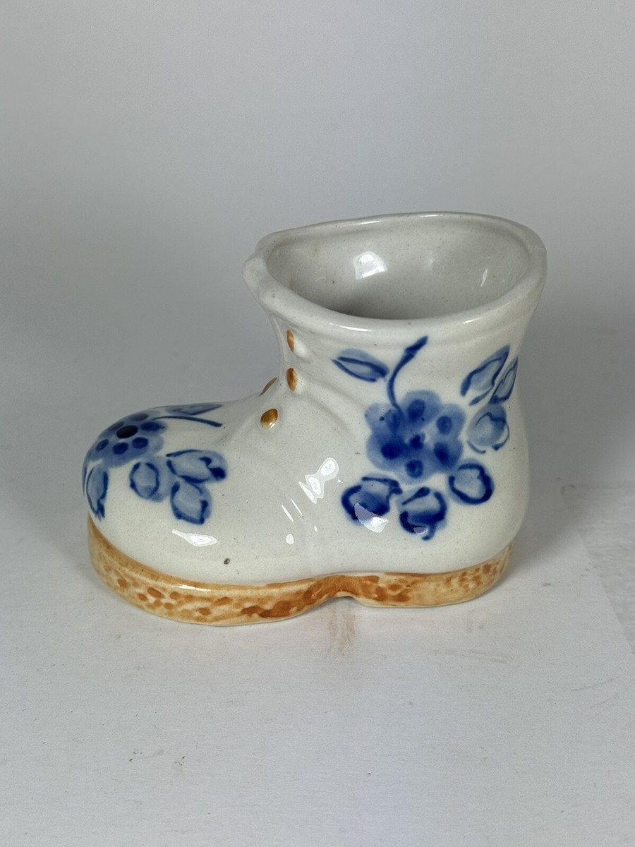 Ceramic shoe Hand Painted Made in Occupied Japan Blue Flowers, VTG